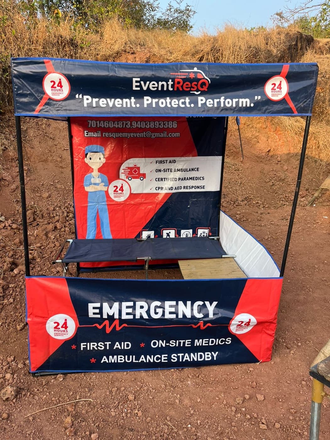 EventResQ emergency station on the ground